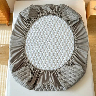 SleepGuard Luxe - Housse de Matelas Ultra-Confort & 100% Imperméable