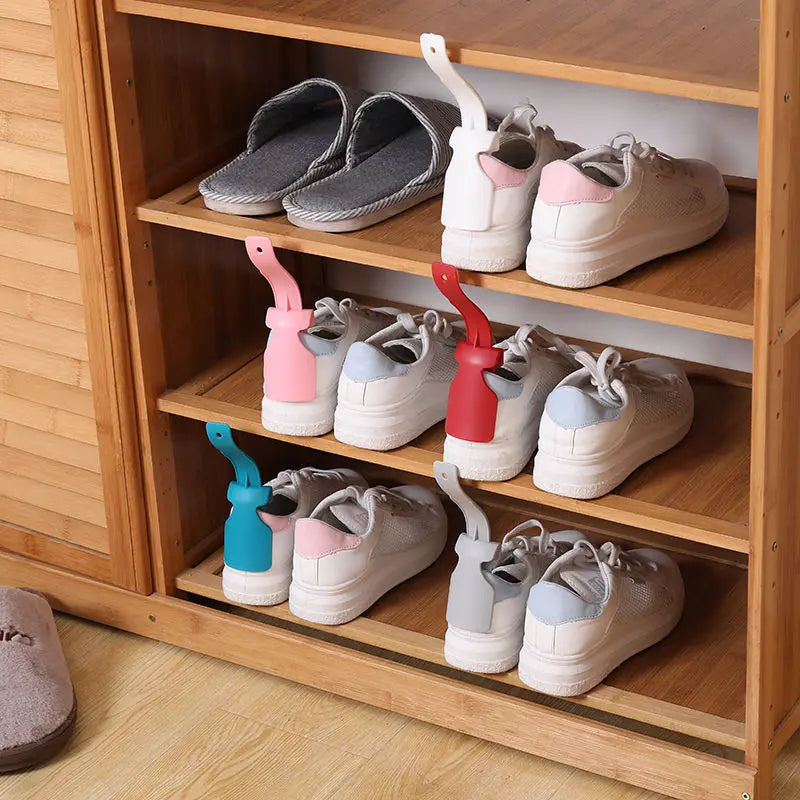 ShoeHelper - L'outil ultime pour enfiler vos chaussures sans effort