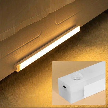 SmartLight Sense™ – Lampe LED Magnétique & Rechargeable à Capteur Intelligent